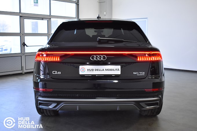 AUDI Q8 50 TDI 286 CV quattro tiptronic Sport